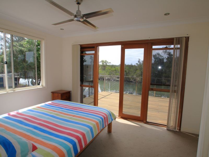 95 Jacobs Drive, Sussex Inlet NSW 2540