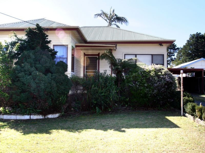 77 Albert Street, Nowra NSW 2541