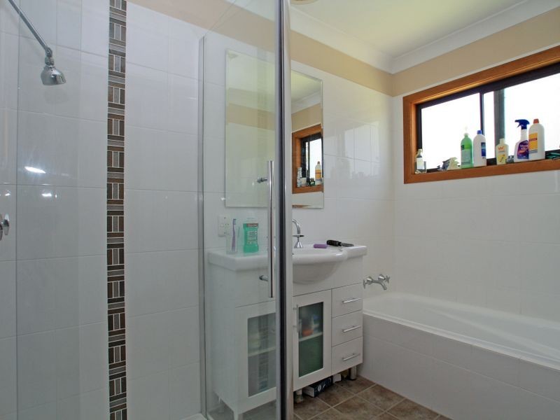 33 Sunset Avenue, Swanhaven NSW 2540