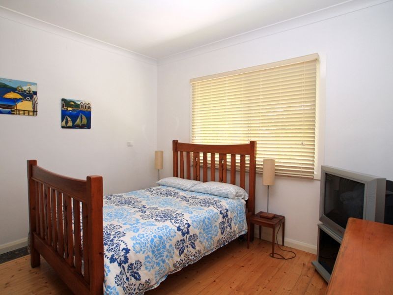 4 Ethel Avenue, Sussex Inlet NSW 2540