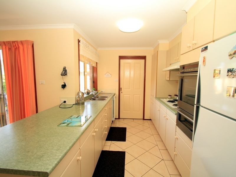 18 Plover Close, Sussex Inlet NSW 2540