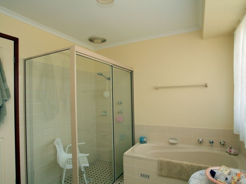 18 Plover Close, Sussex Inlet NSW 2540