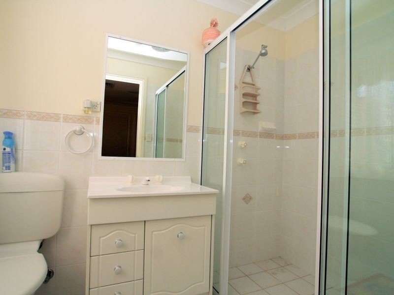 42 Suncrest Avenue, Sussex Inlet NSW 2540