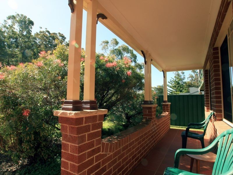 42 Suncrest Avenue, Sussex Inlet NSW 2540