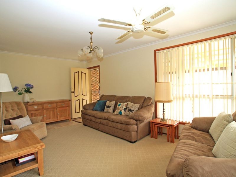 13 Ellmoos Avenue, Sussex Inlet NSW 2540