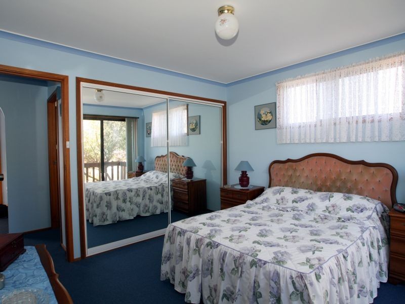 34 Tradewinds Avenue, Sussex Inlet NSW 2540