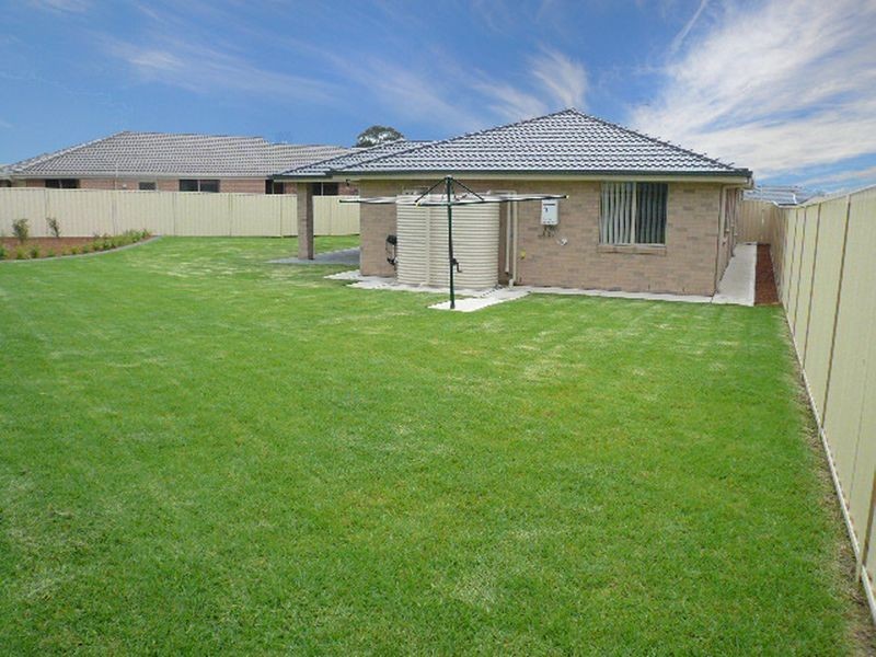 25 Golden Ash Close, Worrigee NSW 2540
