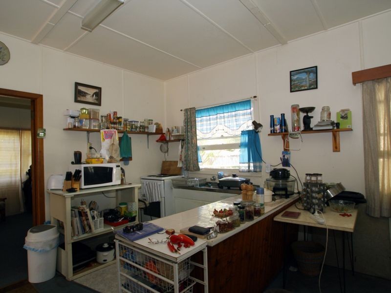 44 Iverison Road, Sussex Inlet NSW 2540