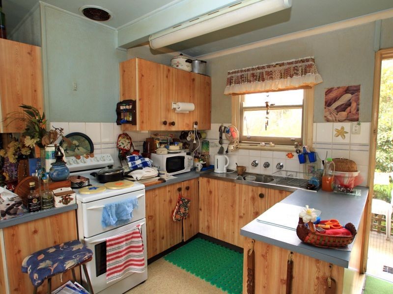 13 Kirpson Street, Berrara NSW 2540