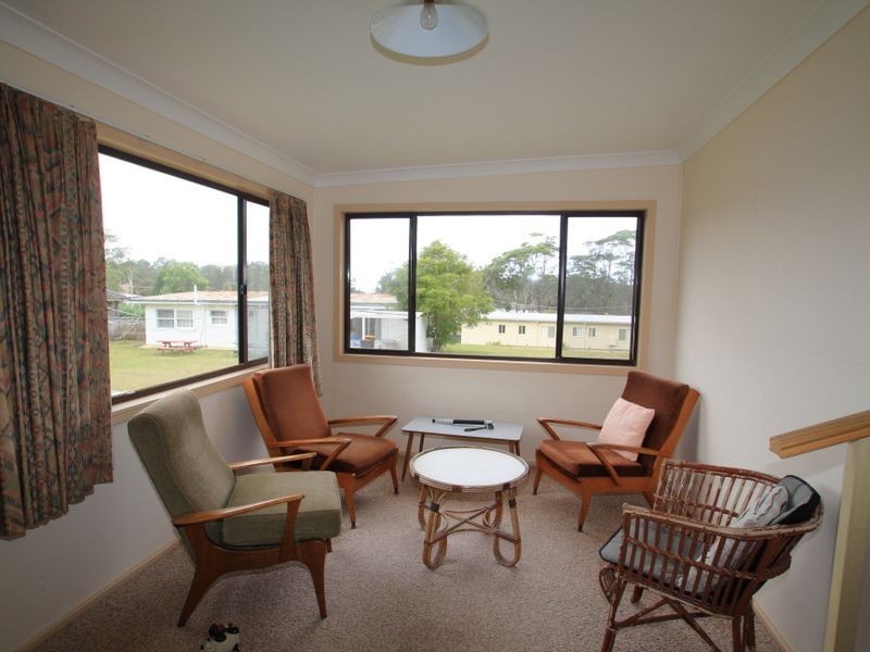 10 Lakeway Avenue, Berrara NSW 2540