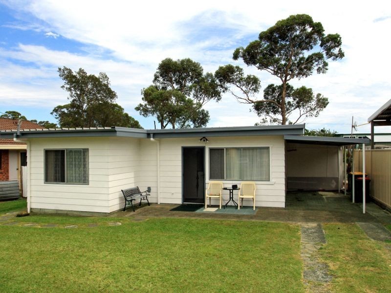 25 Lyons Road, Sussex Inlet NSW 2540