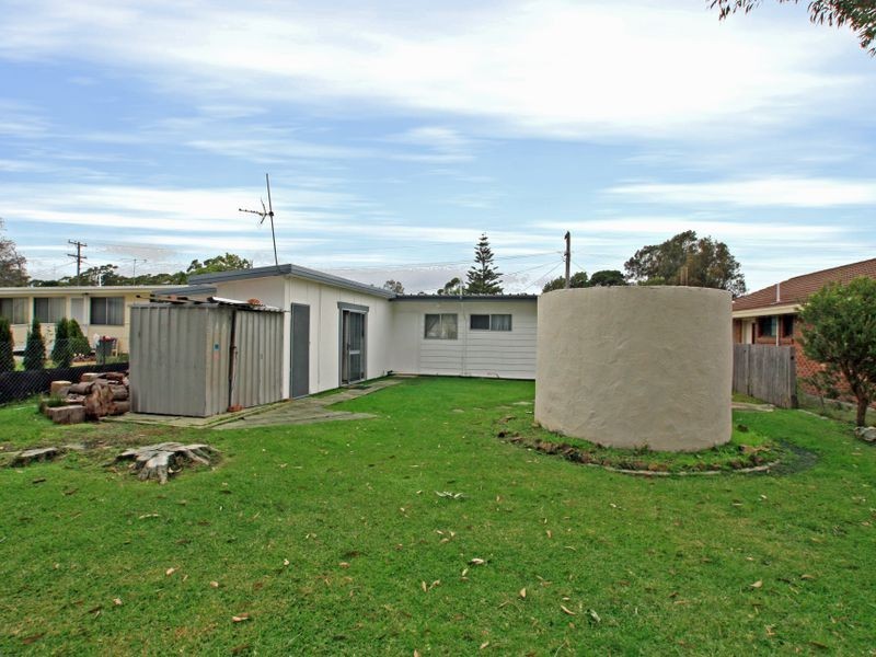 25 Lyons Road, Sussex Inlet NSW 2540