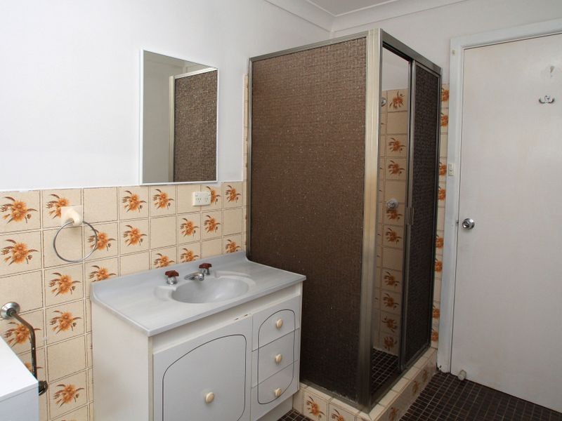 25 Lyons Road, Sussex Inlet NSW 2540