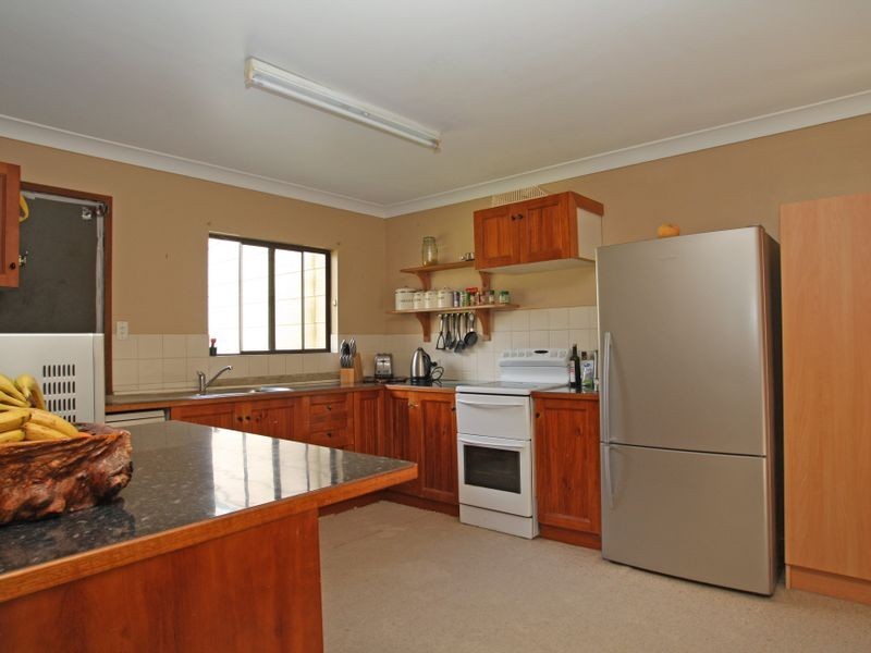 8 Old Berrara Road, Sussex Inlet NSW 2540
