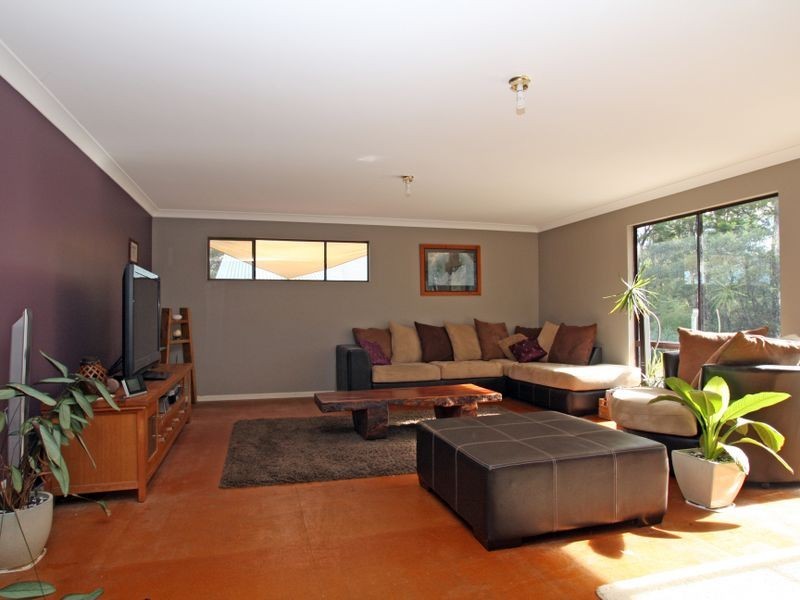 8 Old Berrara Road, Sussex Inlet NSW 2540