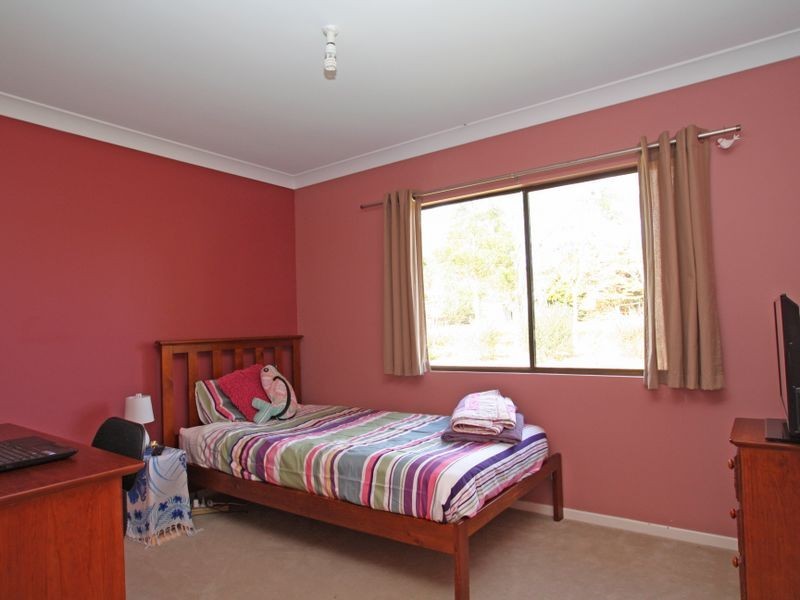 8 Old Berrara Road, Sussex Inlet NSW 2540