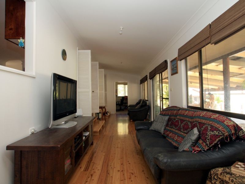 752 Sussex Inlet Road, Sussex Inlet NSW 2540