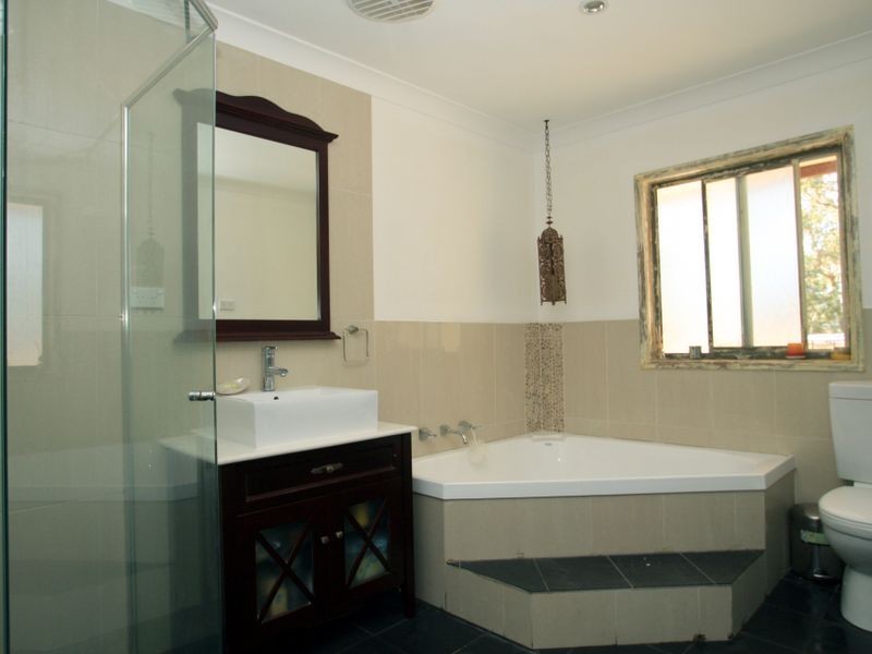 752 Sussex Inlet Road, Sussex Inlet NSW 2540