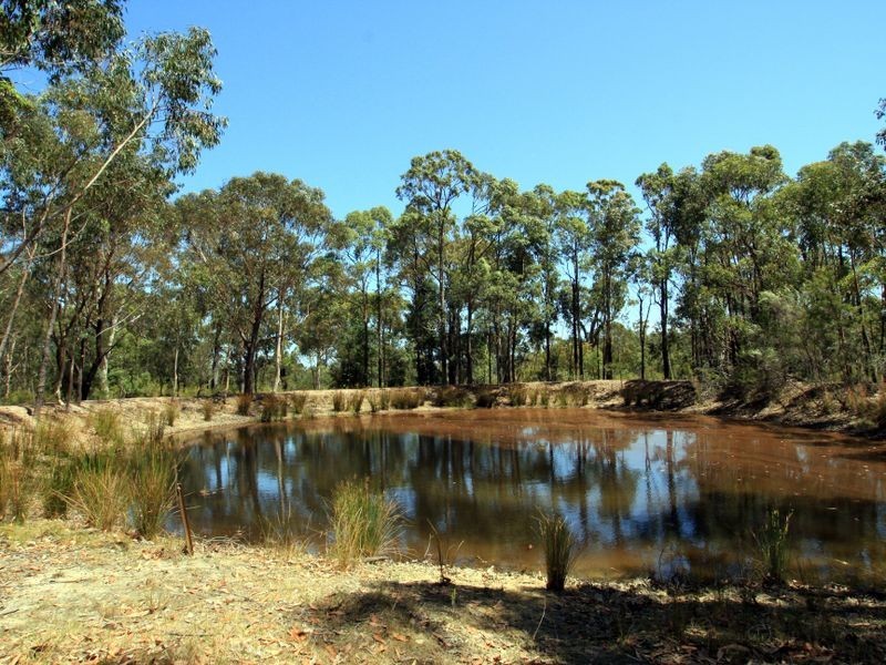 752 Sussex Inlet Road, Sussex Inlet NSW 2540