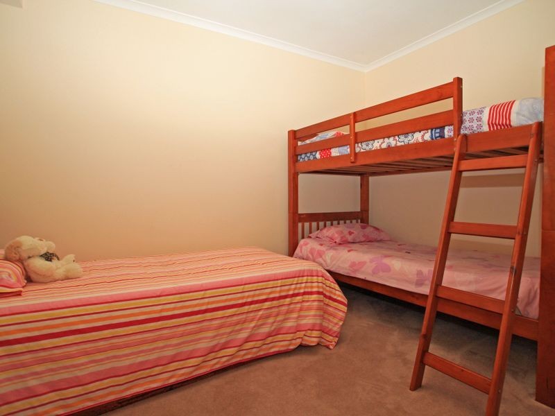 36 Thora Street, Sussex Inlet NSW 2540
