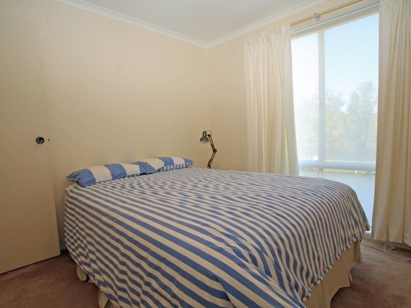 36 Thora Street, Sussex Inlet NSW 2540