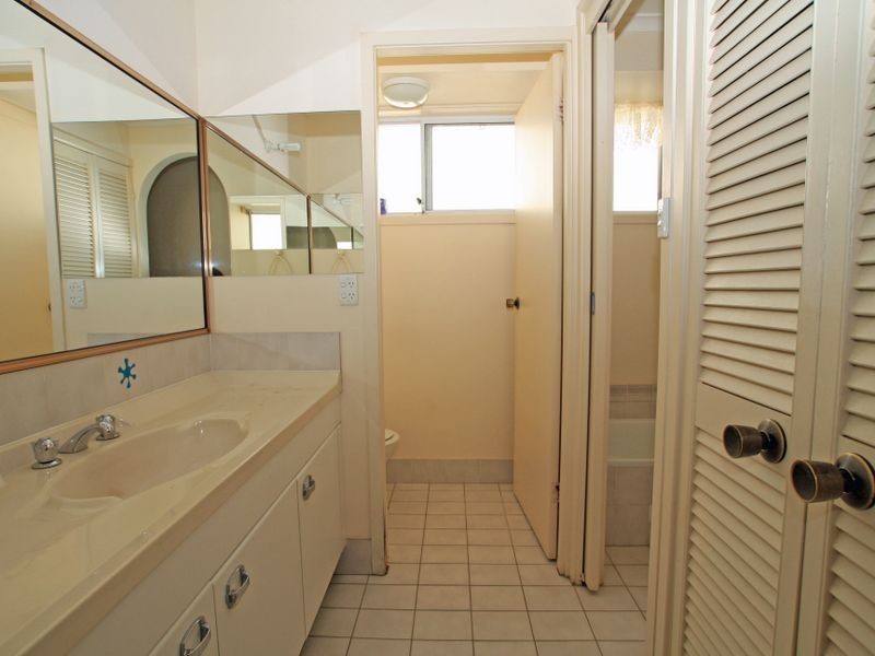 36 Thora Street, Sussex Inlet NSW 2540