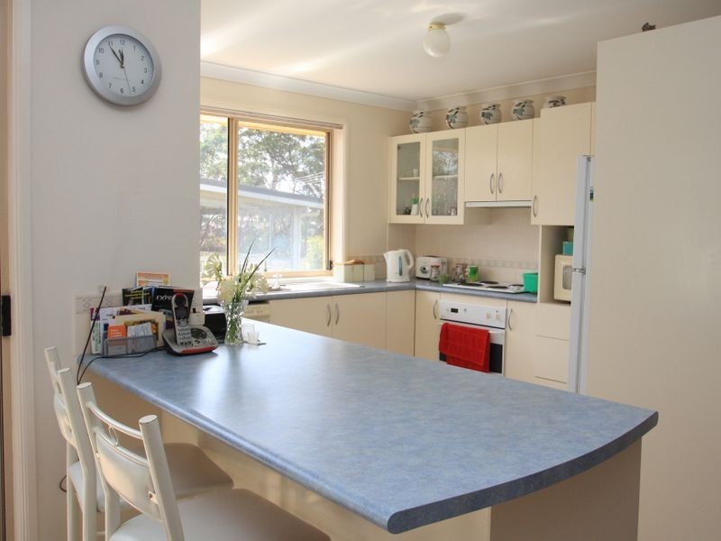 16 Cater Crescent, Sussex Inlet NSW 2540