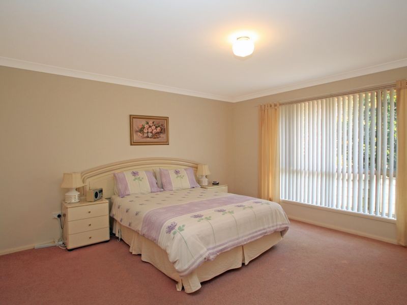 16 Cater Crescent, Sussex Inlet NSW 2540