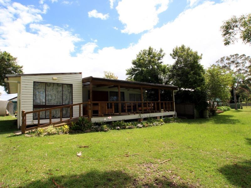 6 Ethel Avenue, Sussex Inlet NSW 2540