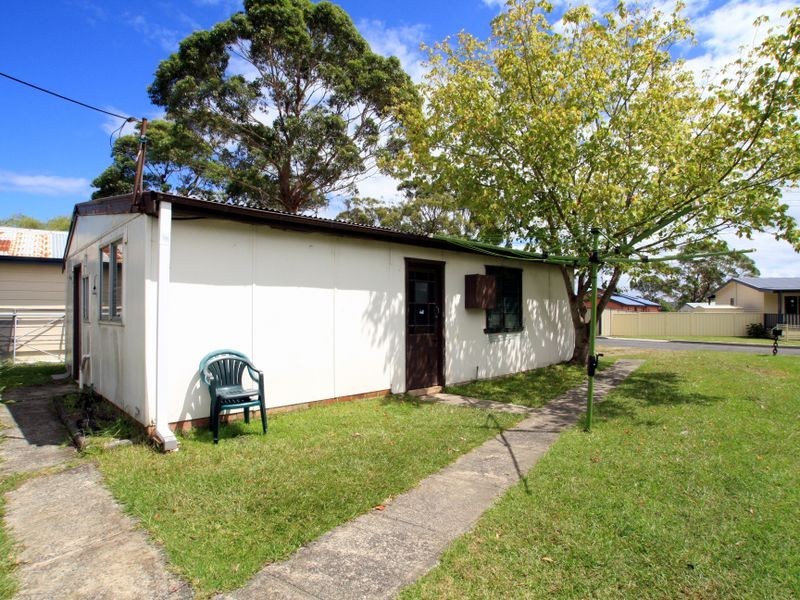 6 Ethel Avenue, Sussex Inlet NSW 2540