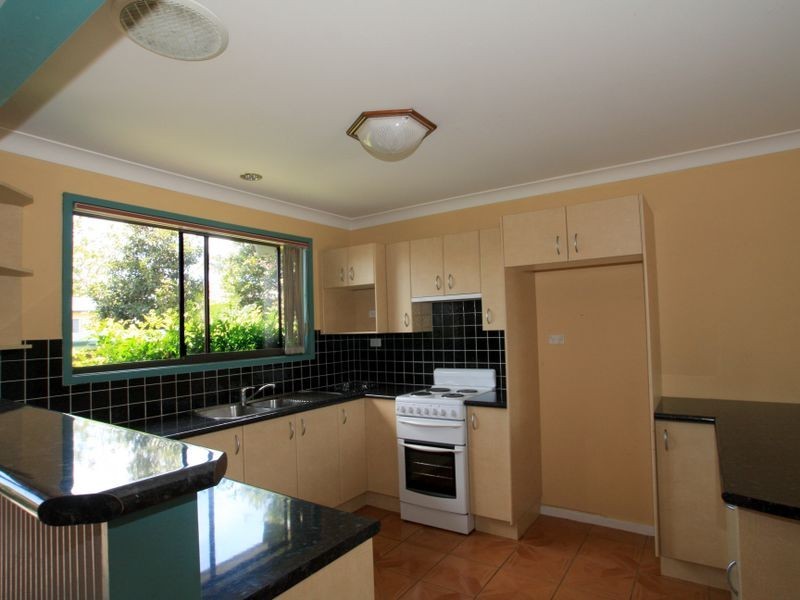 5 Ridge Avenue, Sussex Inlet NSW 2540