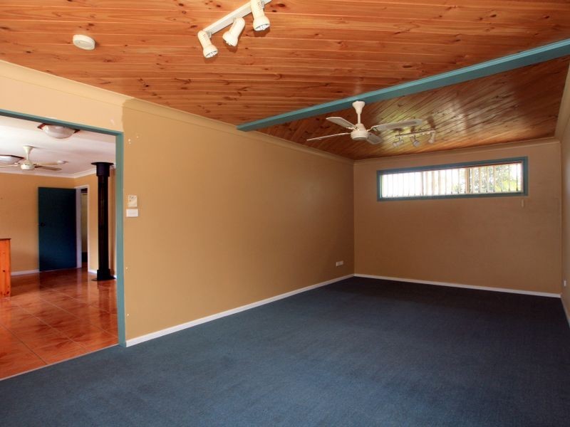 5 Ridge Avenue, Sussex Inlet NSW 2540