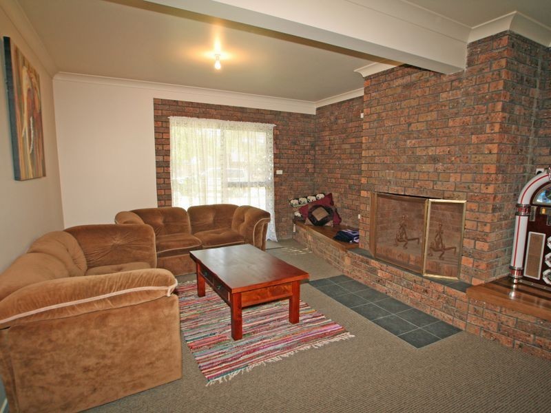 3 Lakeway Avenue, Berrara NSW 2540