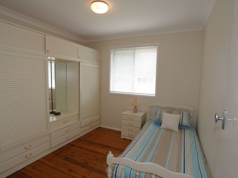 182 River Road, Sussex Inlet NSW 2540