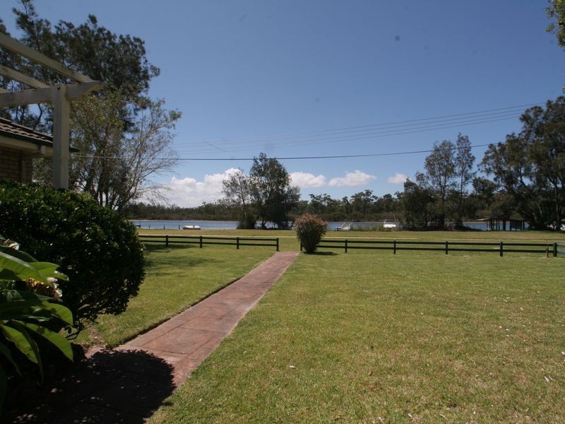 182 River Road, Sussex Inlet NSW 2540