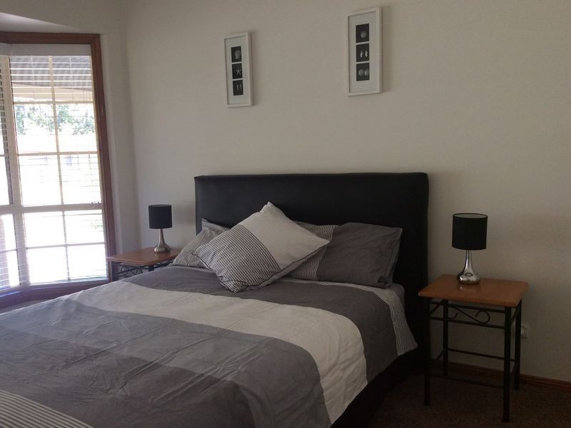 39 Cater Crescent, Sussex Inlet NSW 2540