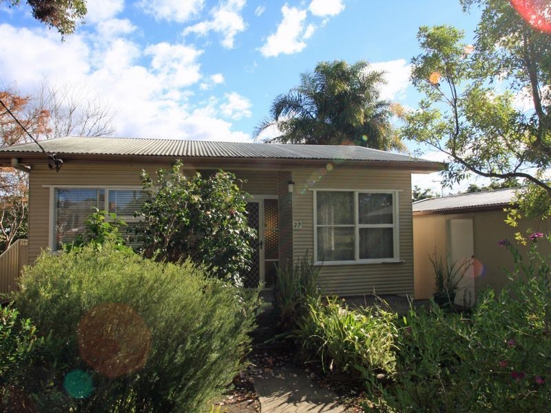 27 Ray Street, Sussex Inlet NSW 2540