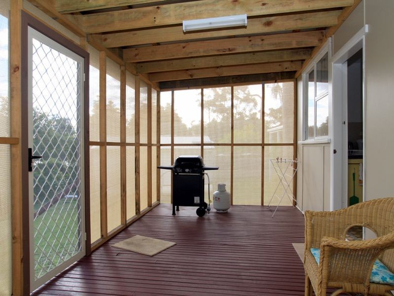 27 Ray Street, Sussex Inlet NSW 2540