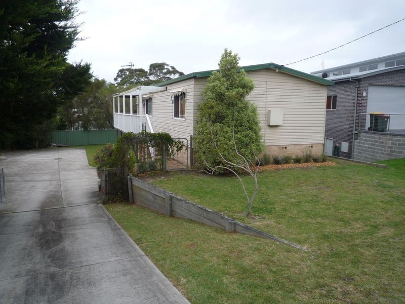 65 Sussex Inlet Road, Sussex Inlet NSW 2540