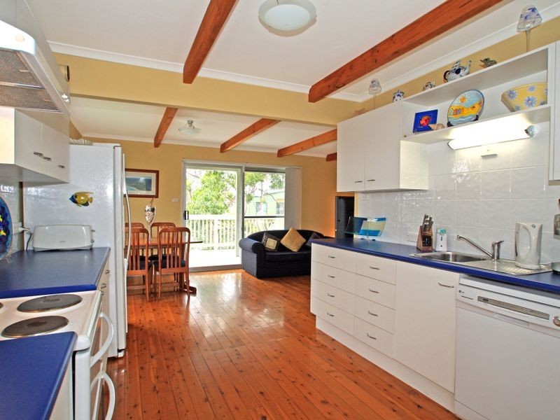 37 Collier Drive, Cudmirrah NSW 2540
