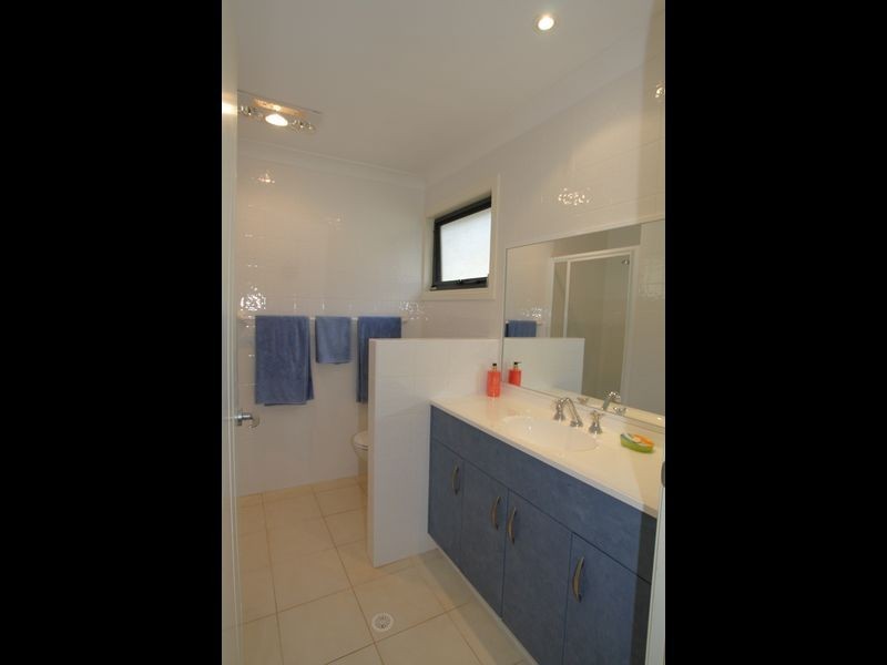 19 Surfway Avenue, Berrara NSW 2540