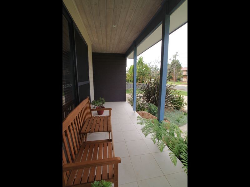 19 Surfway Avenue, Berrara NSW 2540