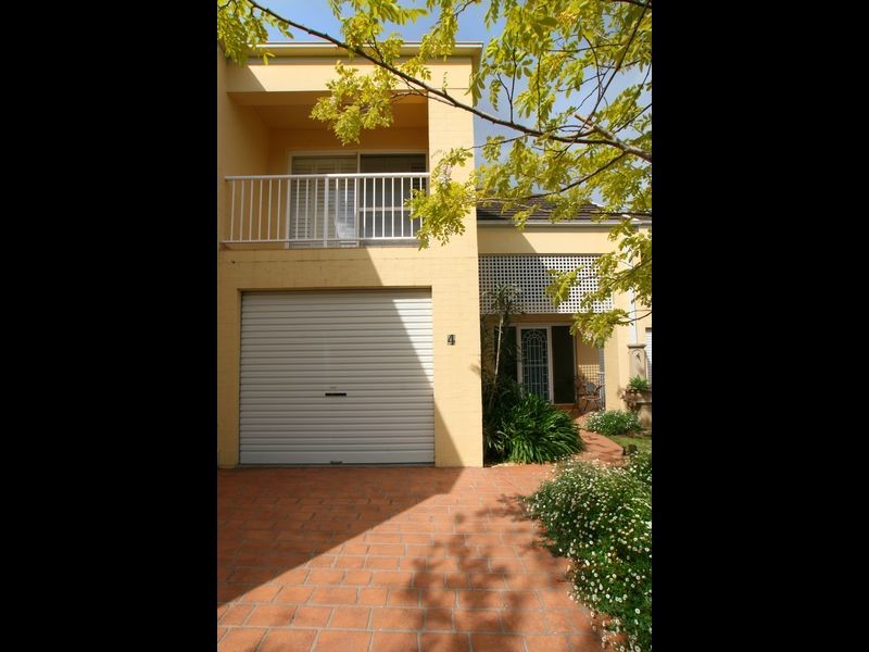 4/50 Jacobs Drive, Sussex Inlet NSW 2540