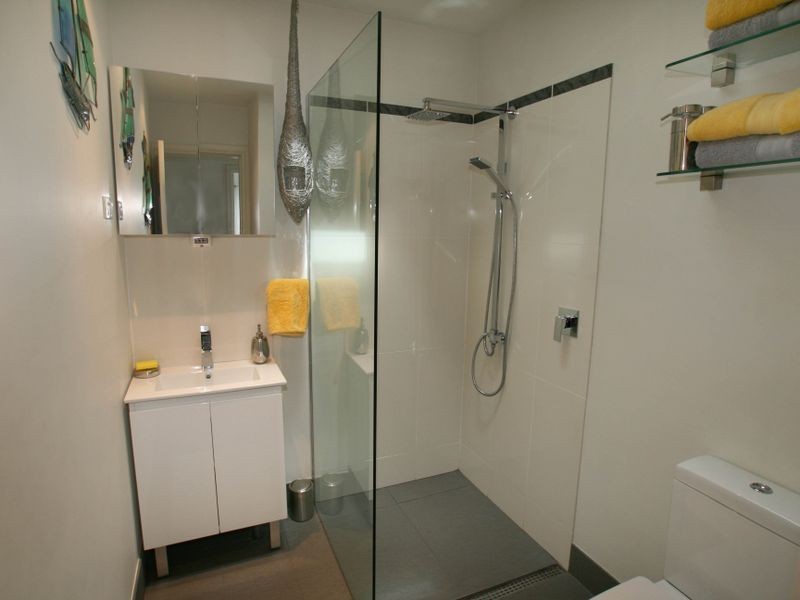 30 Ritchie Street, Bomaderry NSW 2541