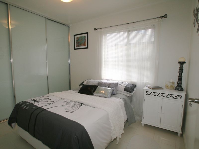 30 Ritchie Street, Bomaderry NSW 2541