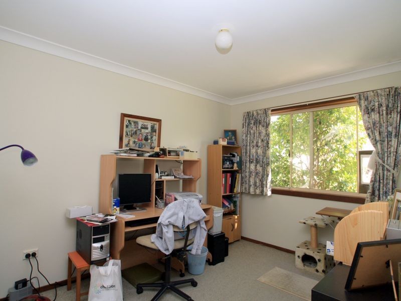 7 Lakeshore Parade, Sussex Inlet NSW 2540