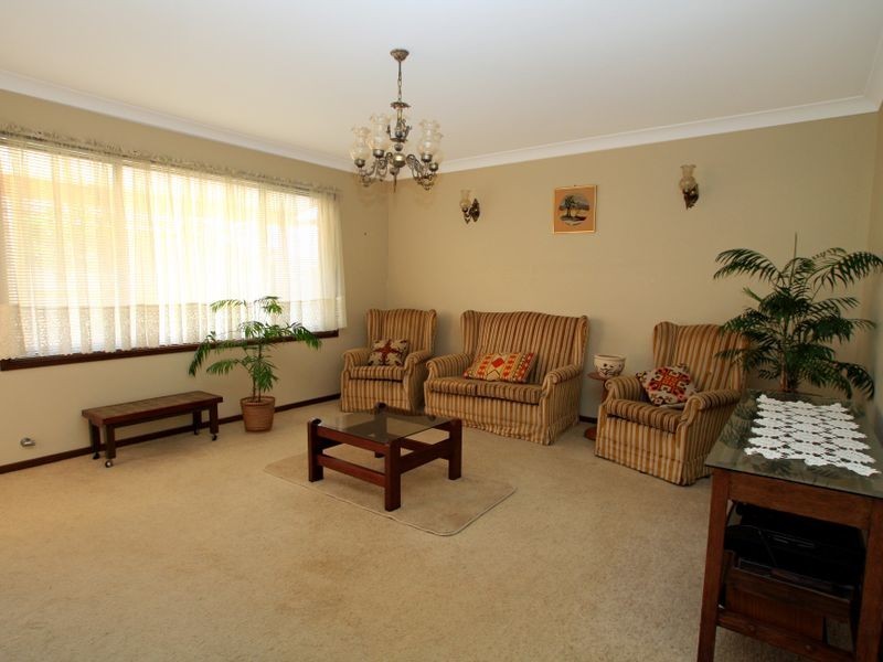 30 Glanville Road, Sussex Inlet NSW 2540
