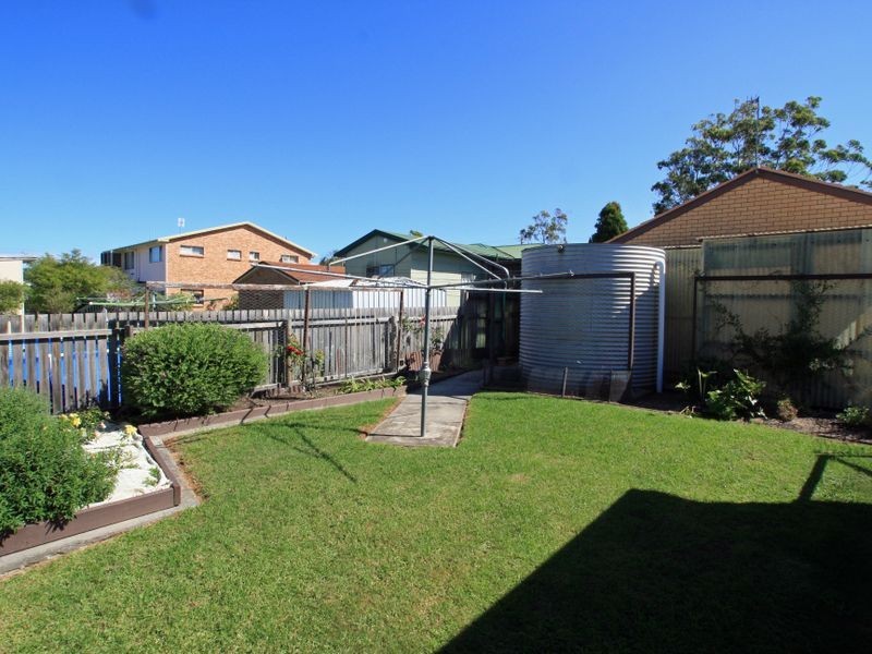 30 Glanville Road, Sussex Inlet NSW 2540