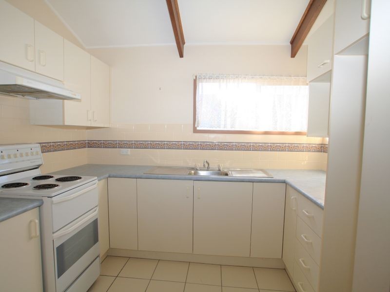 226 River Road, Sussex Inlet NSW 2540