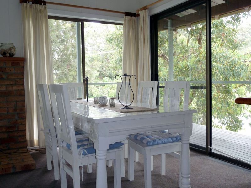 12 Lakeland Avenue, Berrara NSW 2540